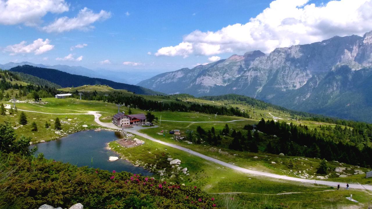 Rifugio Viviani Pradalago Мадонна-ді-Кампільйо Екстер'єр фото