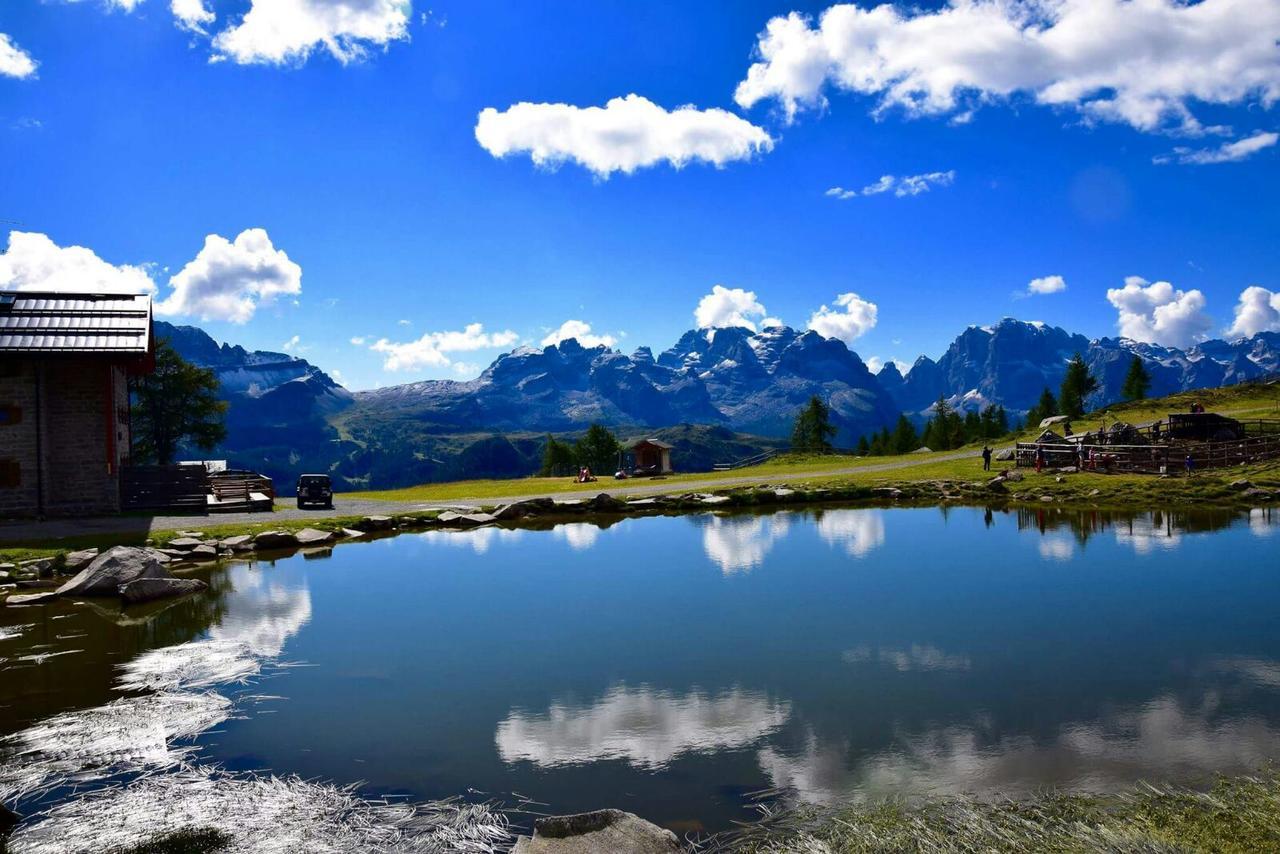 Rifugio Viviani Pradalago Мадонна-ді-Кампільйо Екстер'єр фото